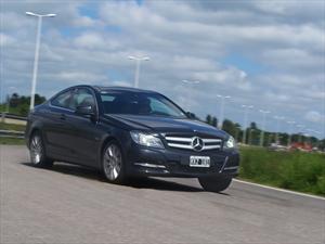 Mercedes Benz Clase C 250 Coupé a prueba