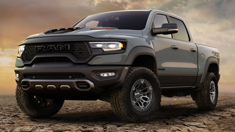 RAM 1500 TRX 2021, va a aterrorizar a la Raptor