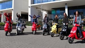 Vespa Queens, la historia del primer club de mujeres de Vespa en Chile
