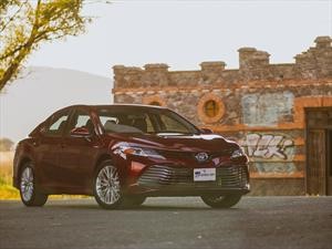 10 cosas que debes saber del Toyota Camry Híbrido 2019