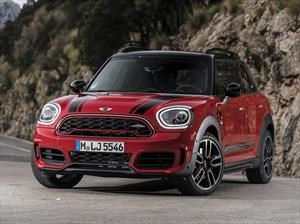 MINI John Cooper Works Countryman 2018 debuta