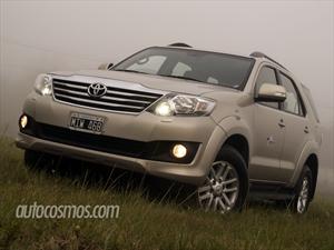 Toyota SW4 2.7 Nafta a prueba