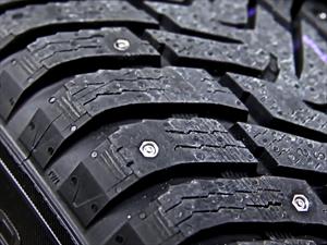 Nokian desarrolla neumáticos con clavos retráctiles