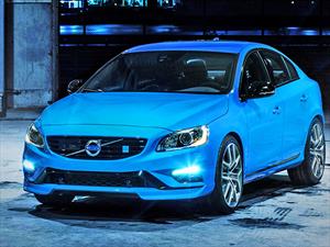 Volvo S60 y V60 reciben título de Mejor Auto Premium del Año