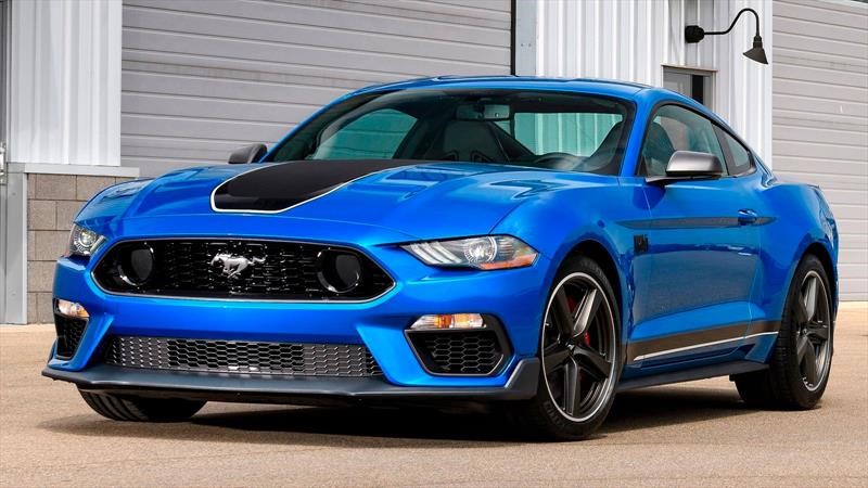 Ford trae de vuelta al veloz y recordado Mustang Mach 1