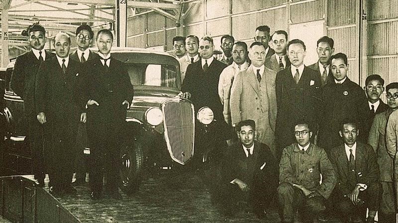¿Cómo surgió el nombre de Nissan?