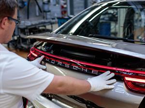 Porsche obtiene ventas récord en el primer semestre de 2016
