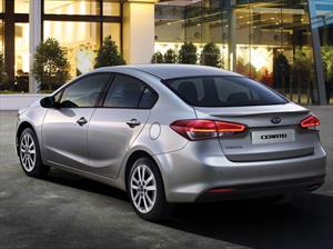 Kia Cerato 2016: nueva cara y más equipamiento