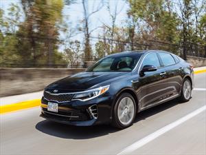 Manejamos el KIA Optima 2016