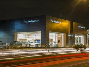Jaguar Land Rover abre su segundo concesionario en Bogotá