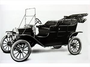¿Sabes de dónde viene el nombre del Ford T?