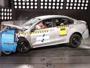 KIA Rio Sedán obtiene 2 estrellas en pruebas de choque de Latin NCAP