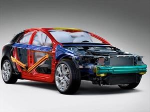 ¿Cuáles son los tipos de seguridad en los automóviles?