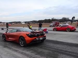 Choque de colosos: Ferrari F12berlinetta contra McLaren 720S
