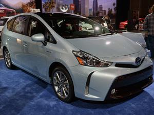 Toyota Prius V 2015 se presenta