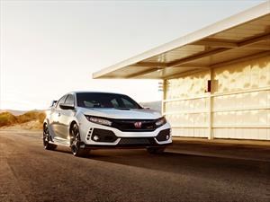 Honda Civic Type R 2018 muestra su cara antes del gran debut en Ginebra