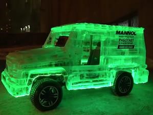 Mercedes-Benz Clase G es una escultura de hielo