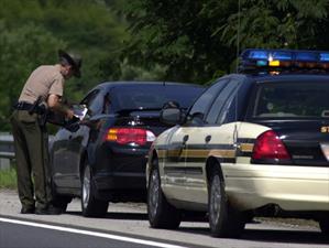 Tennessee también multa a los automovilistas lentos