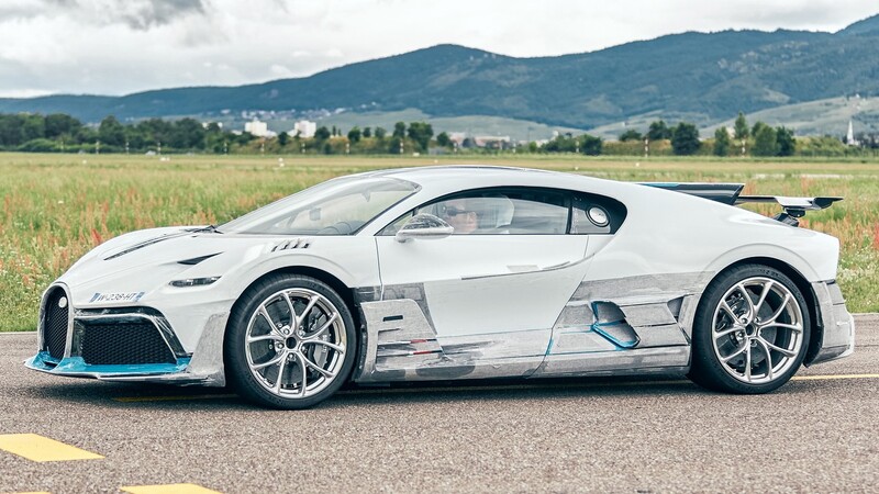 ¿Conocías las exigentes pruebas que realiza Bugatti con sus autos?
