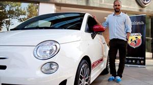 Abarth 500 y Pep Guardiola, dos estrellas por las calles de Barcelona