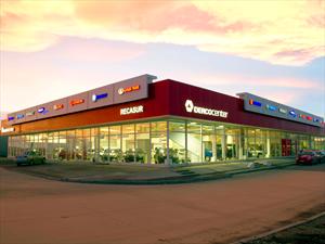 Derco implementó la nueva versión de su modelo de punto de venta y servicios