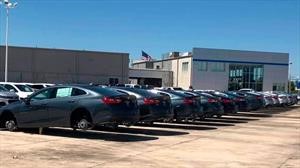 Logran robarse más de cien cubiertas de un concesionario Chevrolet