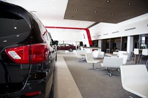 Nissan renueva la imagen de sus distribuidores