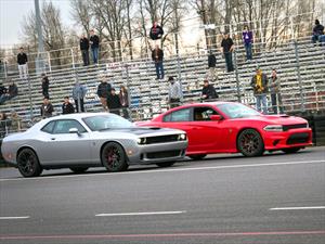 Dodge Challenger y Charger SRT Hellcat 2016 salen a la venta