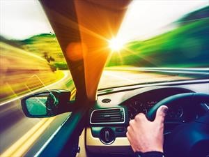 ¿Para qué sirve el parabrisas de tu automóvil?
