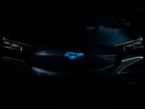 Ford patenta un motor V8 con sistema híbrido
