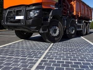 Inicia la colocación de celdas solares en las carreteras de Francia