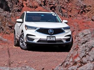 Acura celebra 15 años del sistema Super Handling All-Wheel Drive