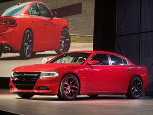 Dodge Charger 2015 debuta
