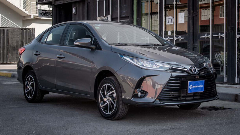 Toyota Yaris Sedán 2021 a prueba, un auto familiar cumplidor