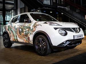 Nissan Juke es tatuado en París