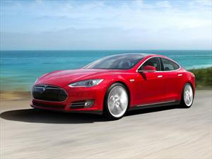 Tesla Model S P90D, el super sedán eléctrico con más de 750 CV