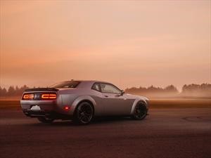 Probamos en pista el Dodge Challenger SRT Hellcat Widebody 2019