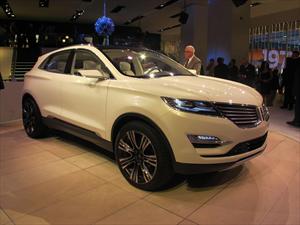 Lincoln MKC Concept, lujo juvenil