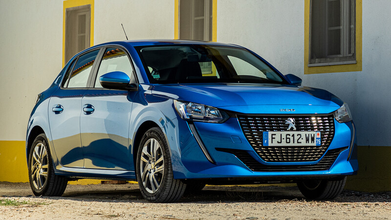 Peugeot ajusta la gama del 208 en Chile