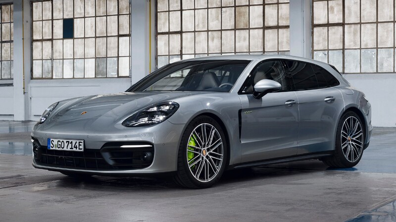 Porsche Panamera Turbo S E-Hybrid 2021: alardea con 700 hp