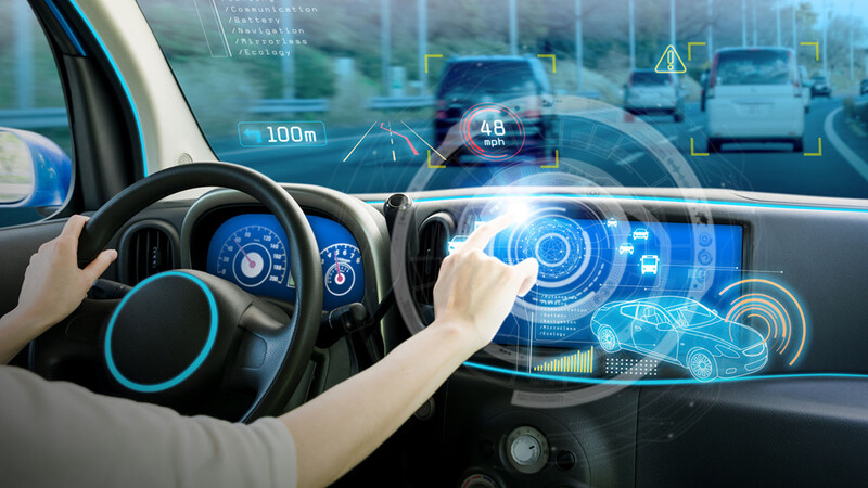 ¿Cuáles son los elementos de seguridad más importantes en un auto?