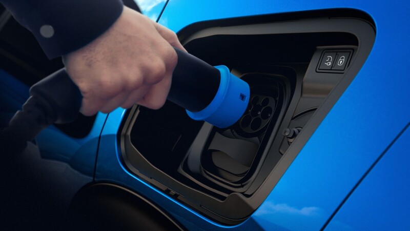 Uber quiere que en 2040 todos sus autos sean eléctricos