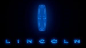 El primer auto de la alianza Ford y Rivian será un Lincoln