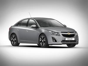 Chevrolet le suma novedades al Cruze