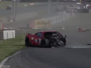 Ferrari 458 GT3 choca en el circuito de Nogaro