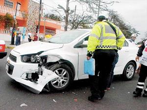 Hay más de 400,000 accidentes viales al año en la Ciudad de México