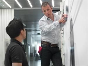 Llegó la grúa: Kia recluta al ex diseñador de BMW M