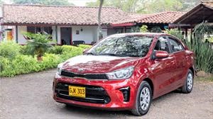 Nuevo Kia Soluto, un sedán familiar con sed de triunfo