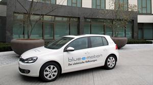 Manejamos en Wolfsburg el Volkswagen Golf Blue-e-Motion