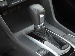 Honda patenta una caja de 11 cambios y tres embragues